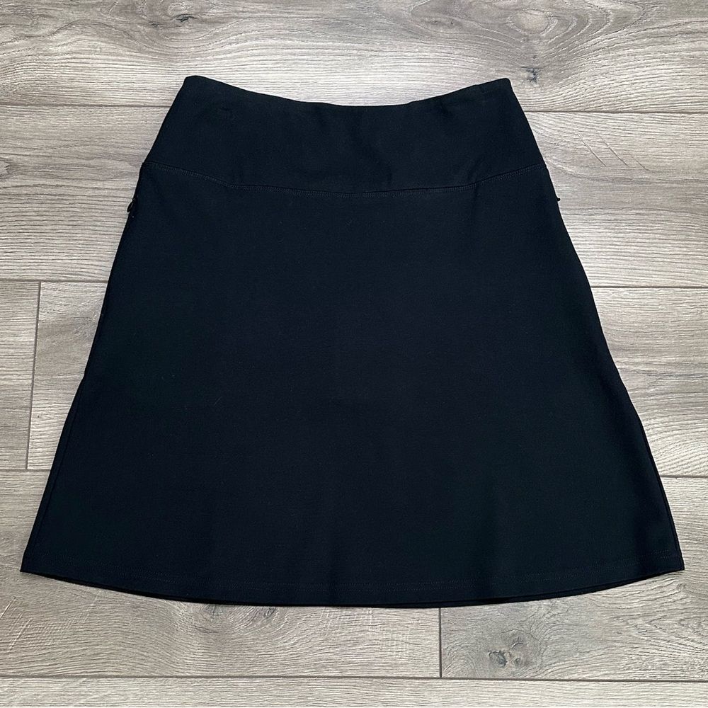Betabrand 20” High Rise A-Line Black Work Travel Career Skirt Skort Size Small